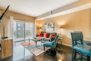 Apartment | Living room