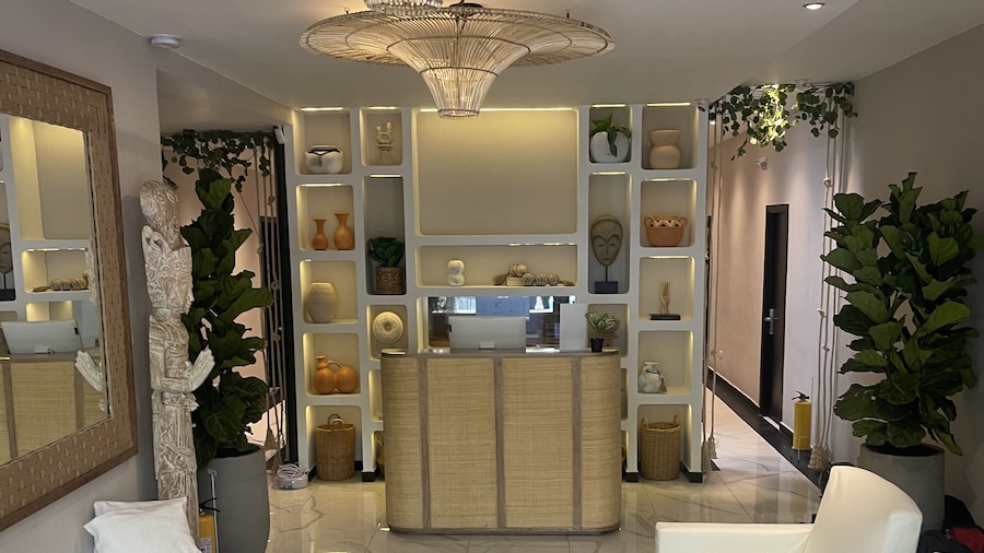 Moet Medellin Hotel