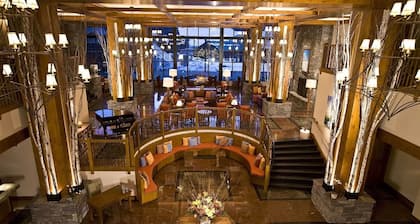 Luxury Studio Ski-in Ski-Out, Hiking, Mtn Biking, Golf, Fishing