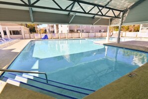 Outdoor pool - Cozy 2 bed 2 bath in Arcadian Dunes (Myrtle Beach)