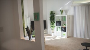Hallway - AC-311: Cozy Clearwater Condo (Clearwater)