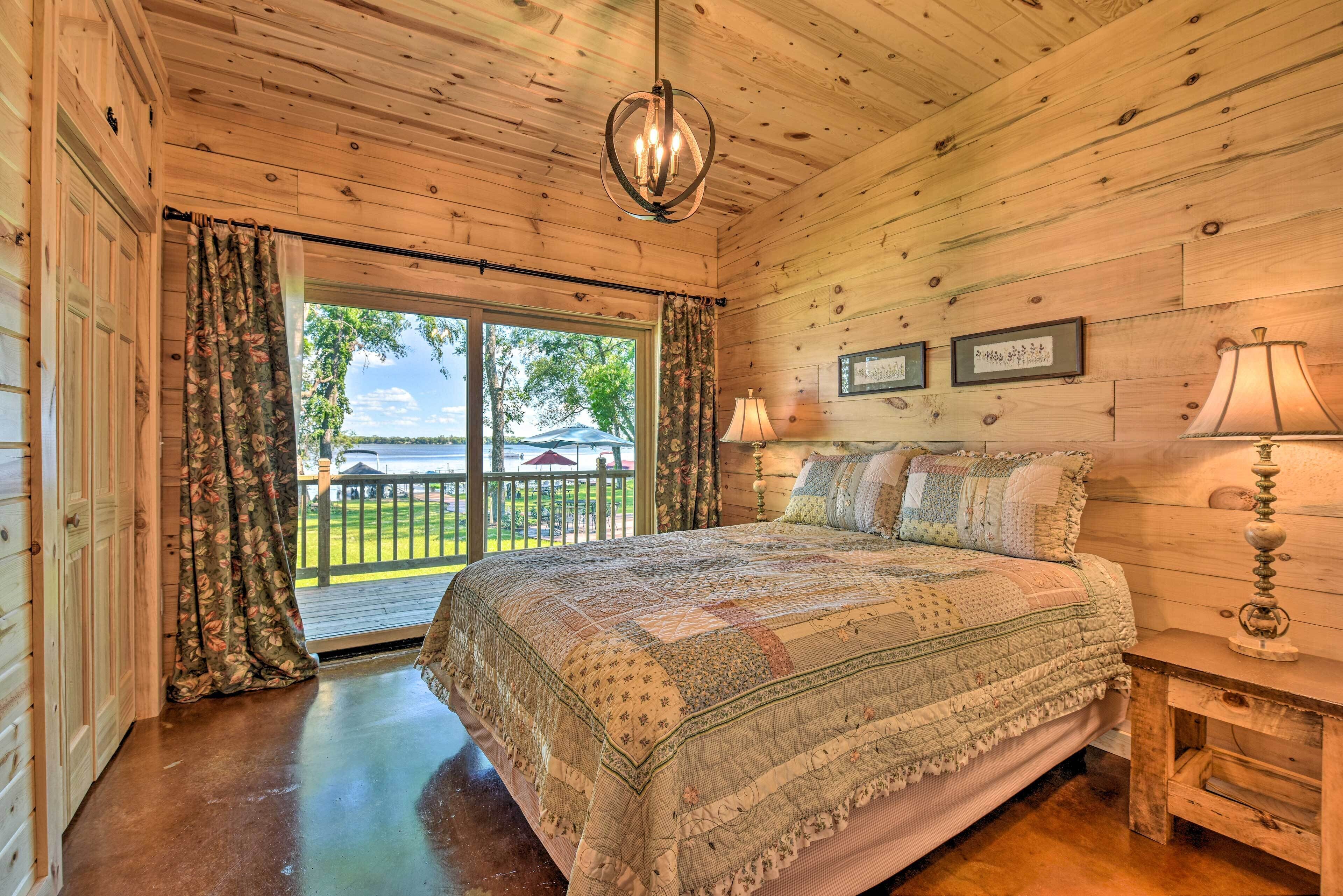 2 bedrooms, internet, bed sheets