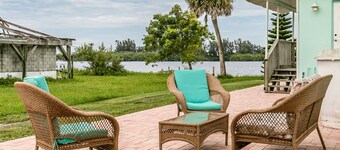 Riverview cottage