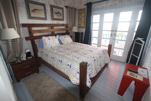 1 dormitorio, caja fuerte, tabla de planchar con plancha y Internet