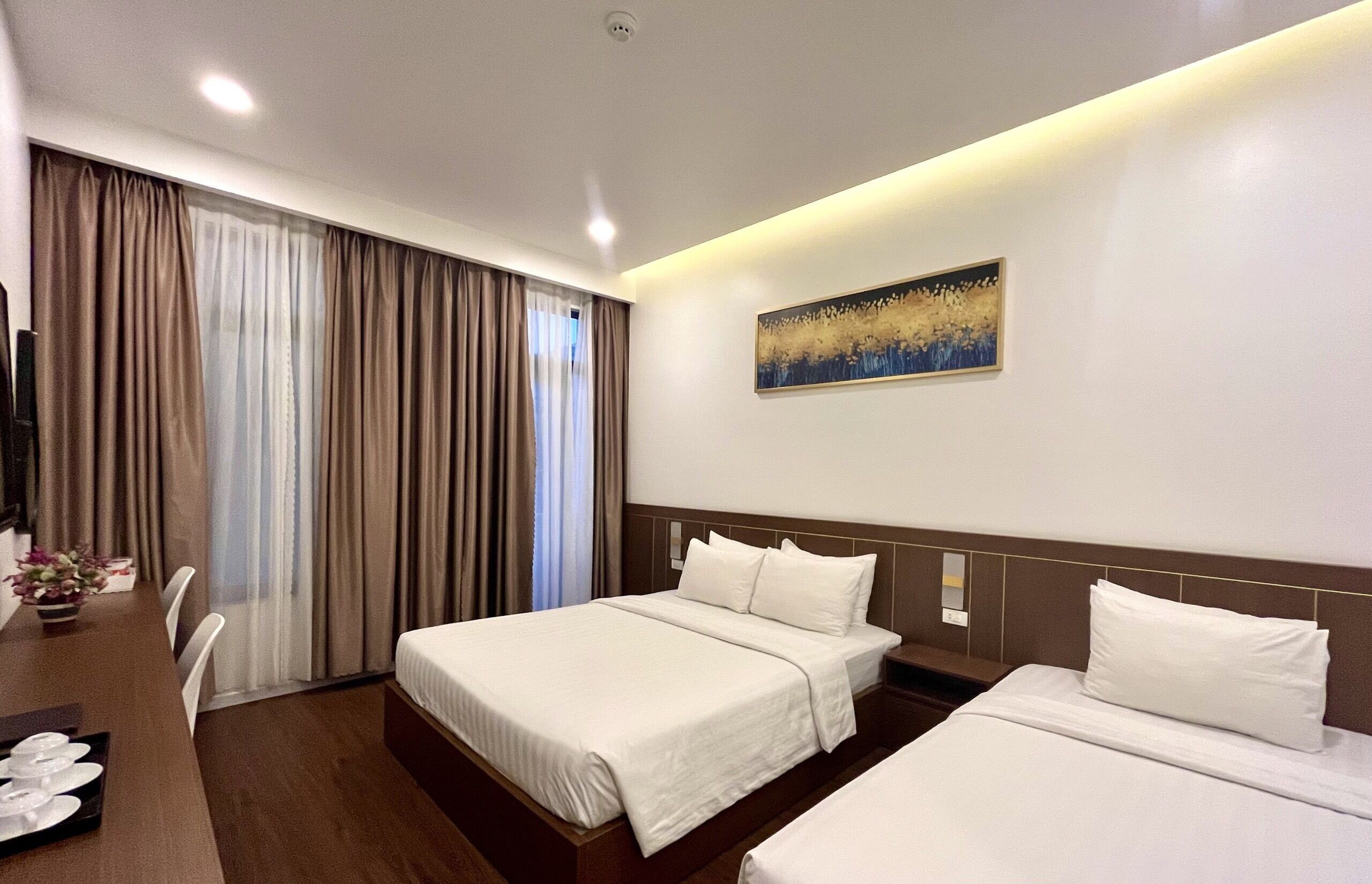 Premium bedding, minibar, desk, laptop workspace