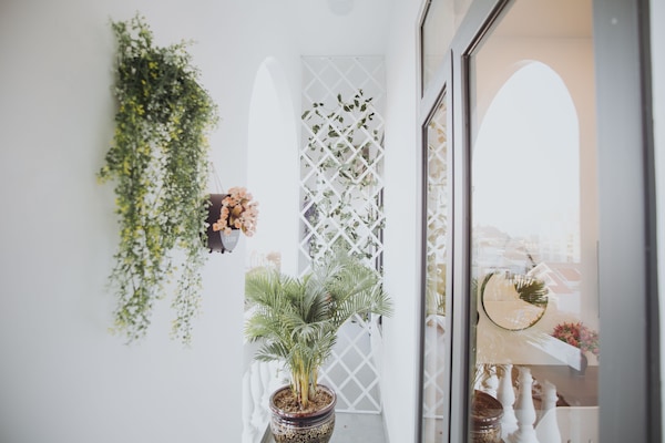 Luxe beddengoed, een minibar, een bureau, een laptopwerkplek