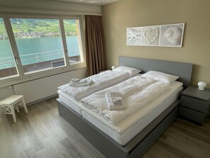 3 bedrooms, free internet