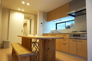 Detached House | Private kitchen | Full-size fridge, microwave, stovetop, electric kettle - Ichijyo PREMIUM (Kyoto)