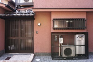 Exterior - Ichijyo PREMIUM (Kyoto)