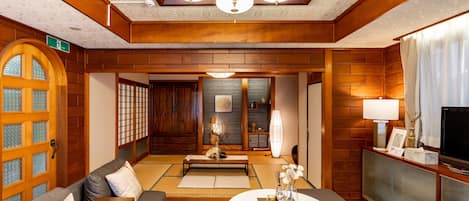 Apartment, Non Smoking (2F) | Free WiFi