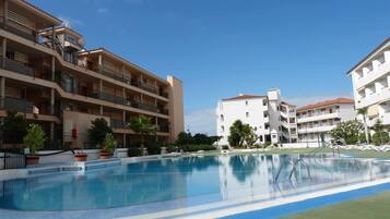Piscina a l'aire lliure