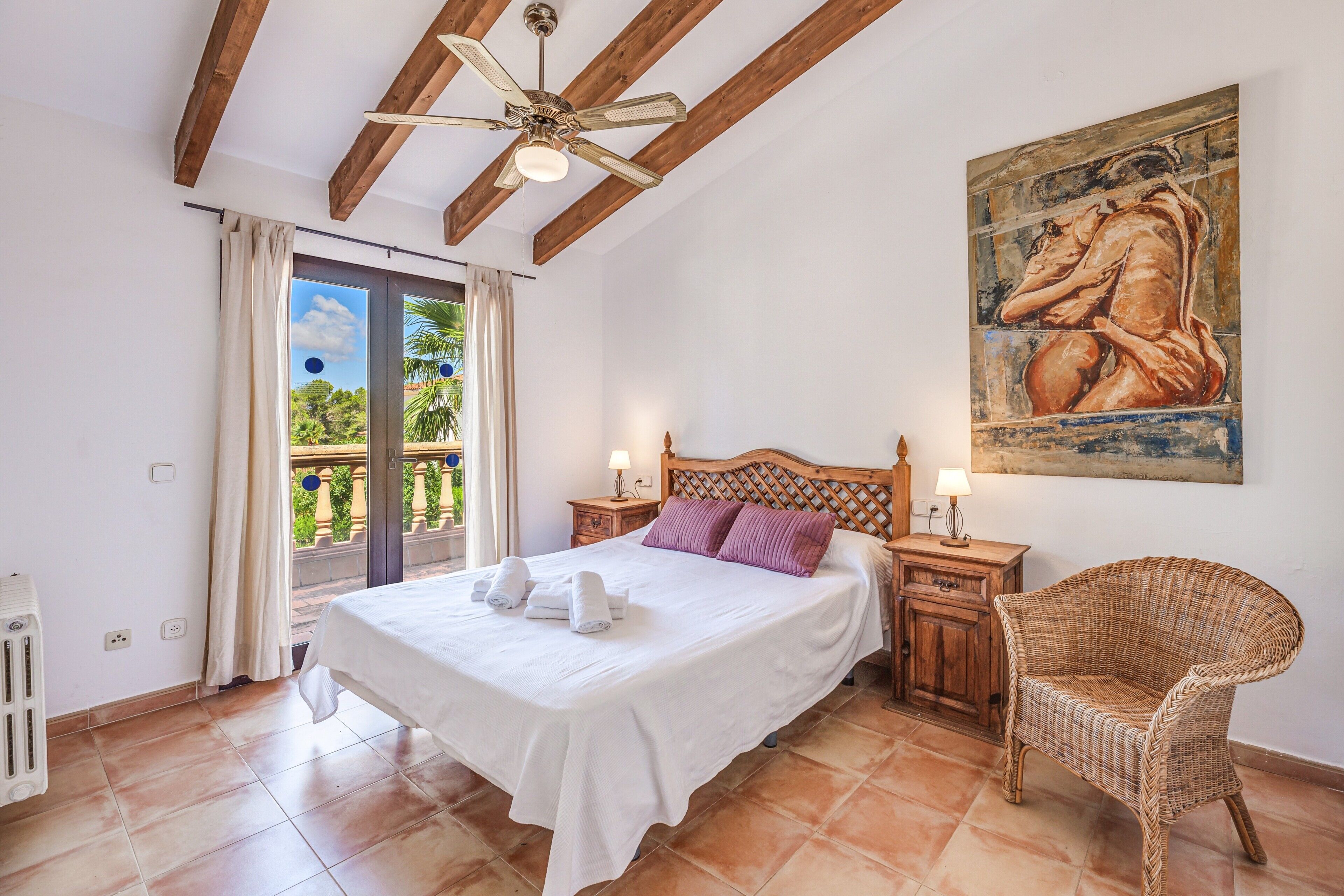 4 chambres, fer et planche à repasser, Wi-Fi gratuit, draps fournis