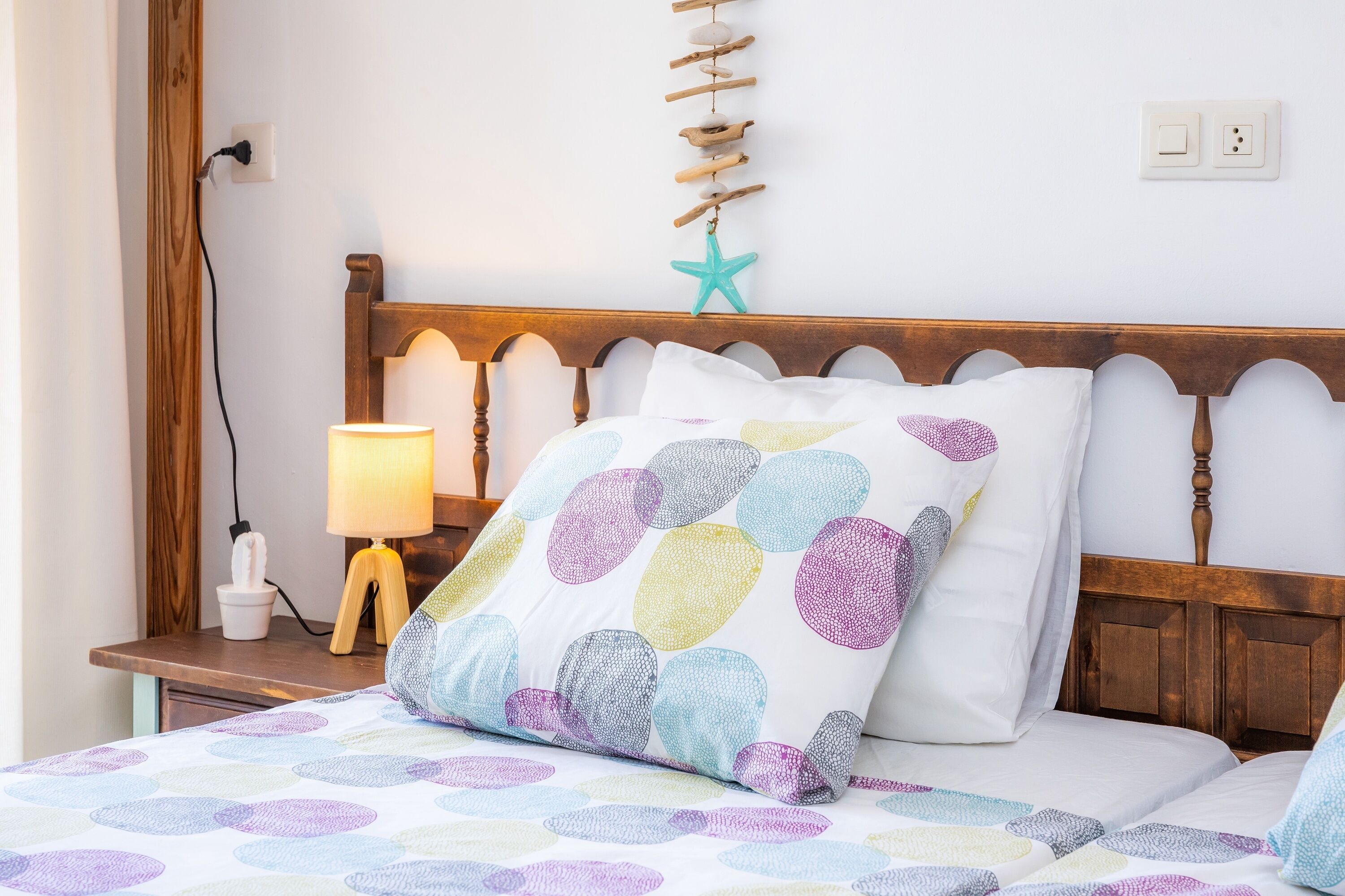 2 habitaciones, tabla de planchar con plancha y wifi gratis 