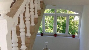 Unclassified image, 4 of 47, button - Balkon Wohnung Tina bis 8 Personen (Rab)