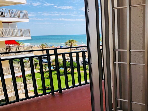 Property grounds - Les Doyes 4 pax. (Peñiscola)