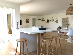 Dining - Villa contemporaine Dolce Farniente - All comforts, swimming pool, garden (bandol)