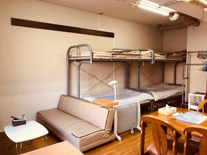 Blackout drapes, iron/ironing board, free WiFi, bed sheets - Nishijin-IVY 5 beds (Kyoto)