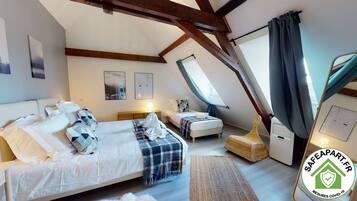 1 bedroom, iron/ironing board, free WiFi, bed sheets