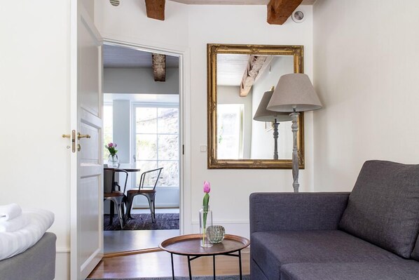 Flachbildfernseher, Kamin