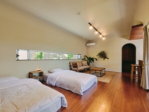 Condominium with Garden and Jetted Tub - IMAGINE OKINAWA (Nakijin)