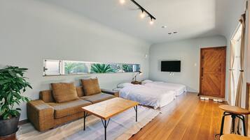 Apartment (with Garden) | 1 Schlafzimmer, Schreibtisch, kostenloses WLAN, Bettwäsche