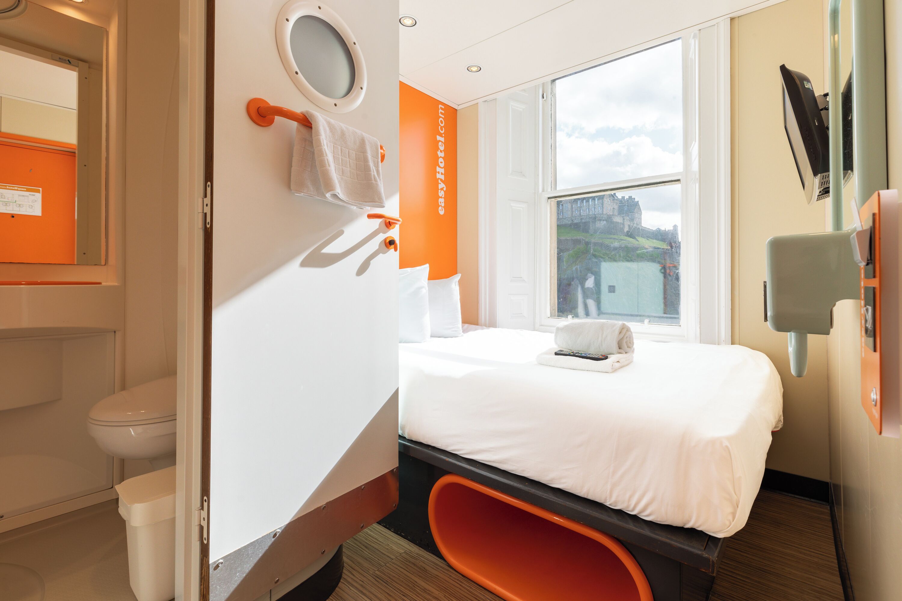 Photo - easyHotel Edinburgh