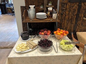 Dining - Iris Hotel (Siviri)