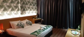 Grandeur Hotel and Spa