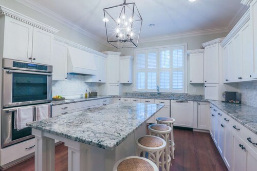 7 Minute Walk to Beach!  Perfect for Families!  Renovated Home w/ Top-of-the-Line Custom Finishes.