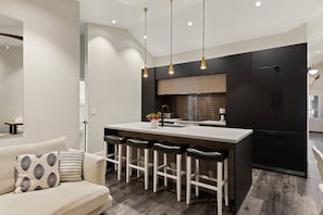 Interior - Remodeled Aspen Gem! 1 Block to Aspen Mtn, Balcony with Views, W/D, Parking & Walk to Town (Aspen)