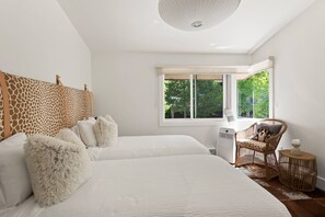 3 chambres, fer et planche à repasser, Wi-Fi gratuit, draps fournis