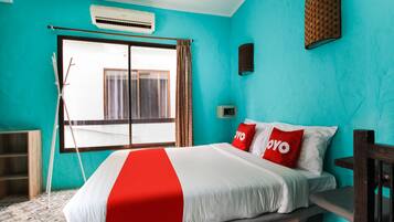 Superior Double Room | Desk, free WiFi, bed sheets