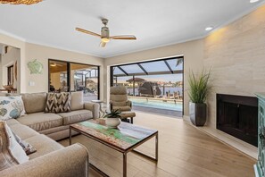 TV, fireplace, DVD player