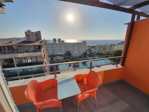 Unclassified image, 2 of 11, button - dolly apartments (Kusadasi)