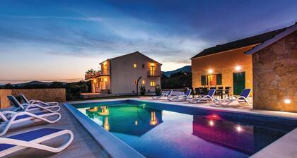 Holiday Home Lucija