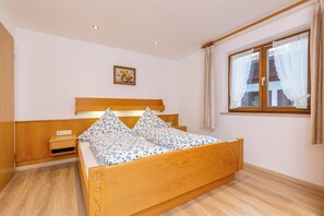 1 bedroom, Internet, bed sheets