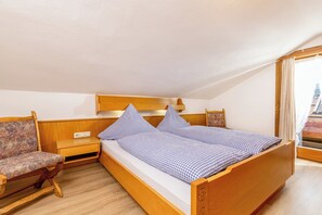 2 Schlafzimmer, Internetzugang, Bettwäsche