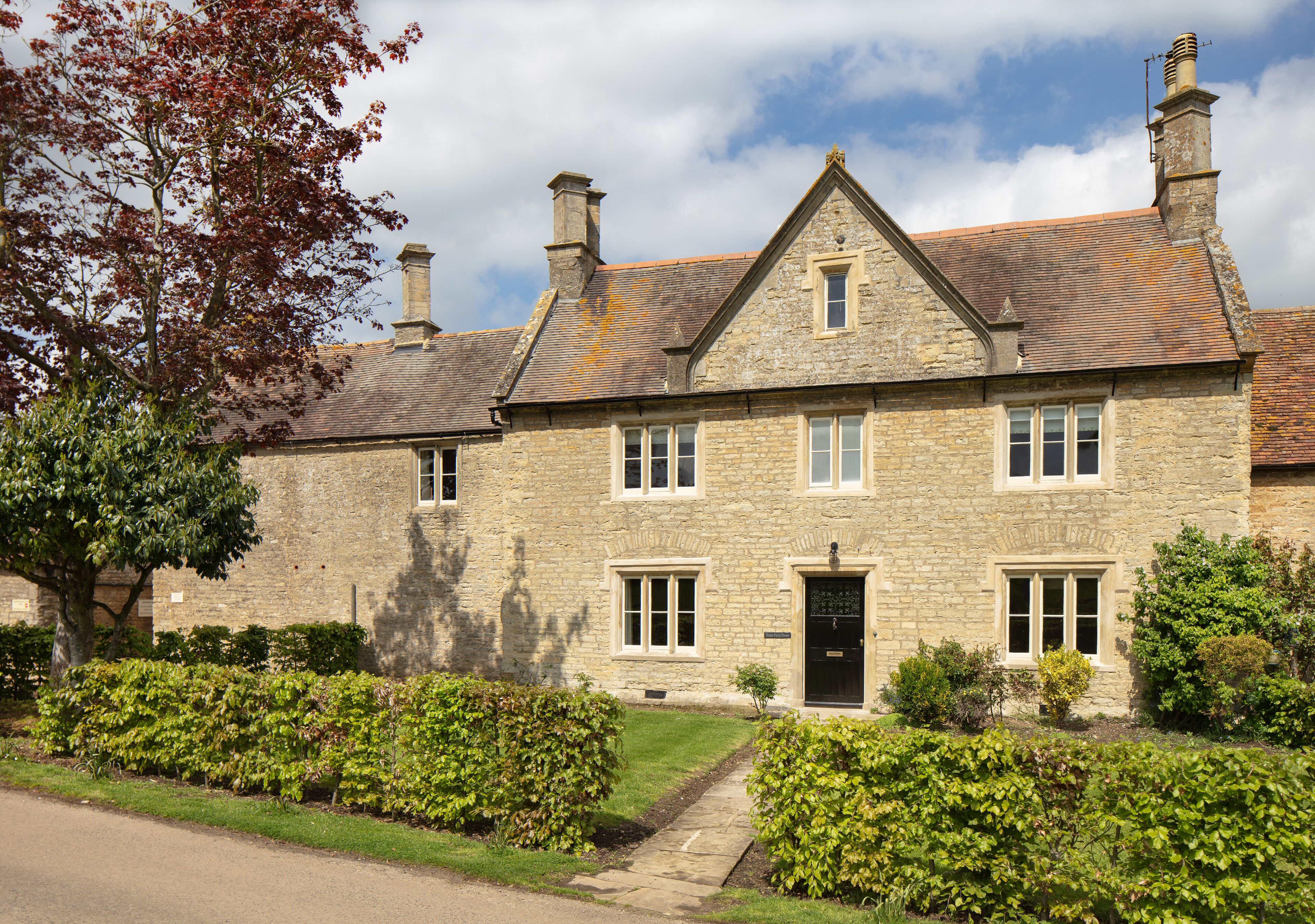 Luxury House | Front of property