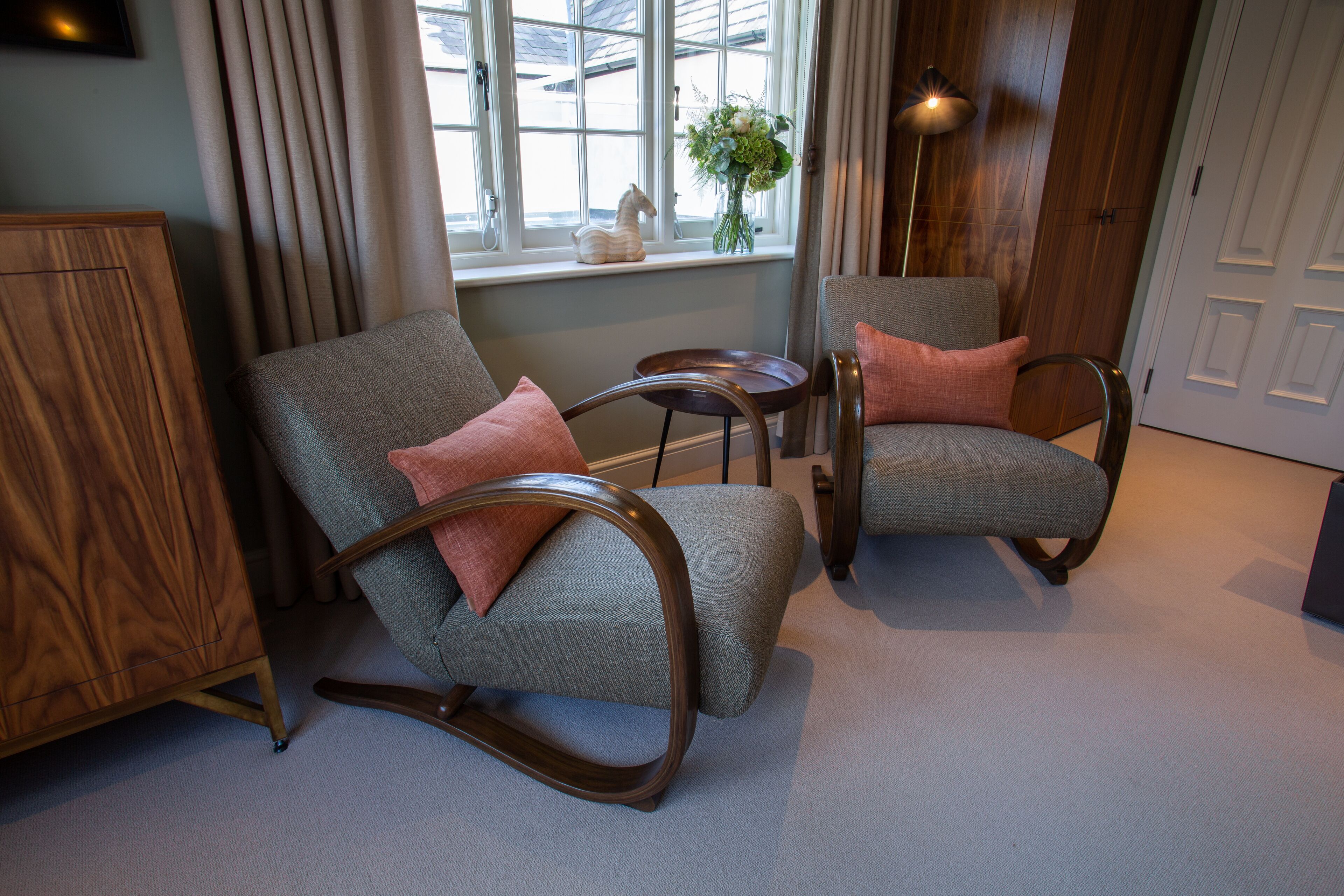 Photo - The Falcon Hotel