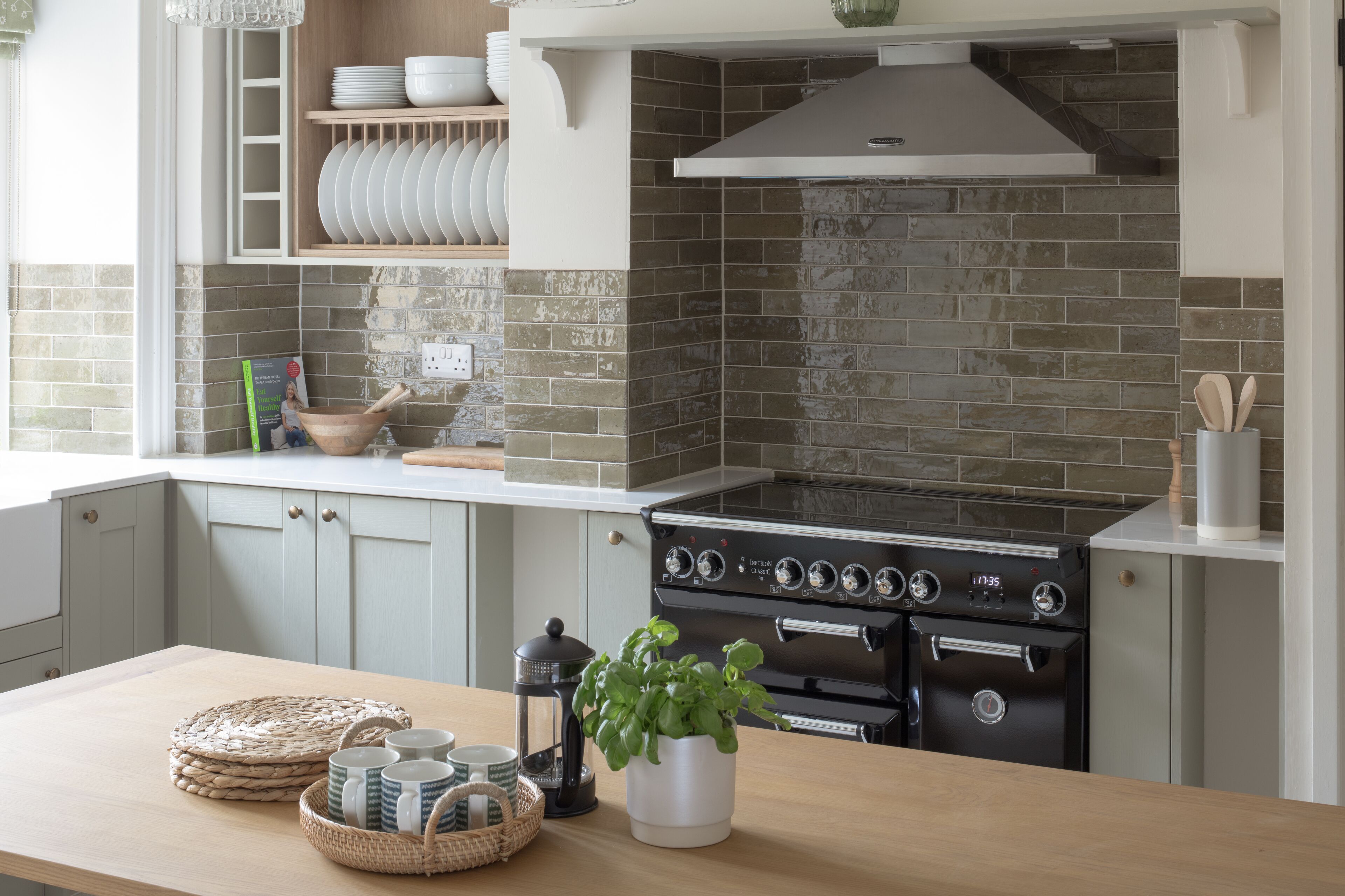 luxury house | 3 bedrooms, premium bedding, select comfort beds, individually decorated