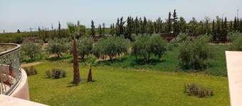 High standing villa Havre de paix