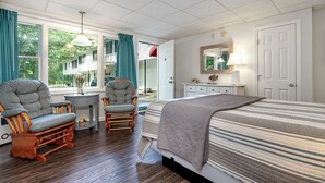 Rom – deluxe, 1 queensize-seng | Sengetøy av topp kvalitet, strykejern/-brett og wi-fi (inkludert)
