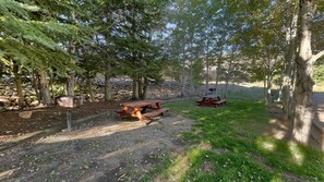 Outdoor dining - Family Mountain Oasis: Pools, Hot Tubs & Summer Fun! (Park City)