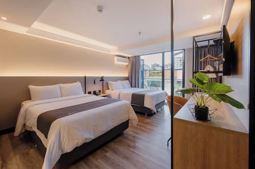 Superior Twin Room
