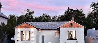 Fully Remodeled Heart of Missoula Bungalow