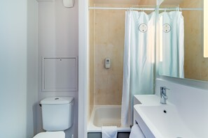 Shower, towels, soap, shampoo