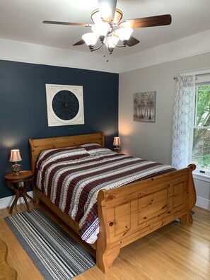 2 soverom, strykejern/-brett, wi-fi (inkludert) og sengetøy