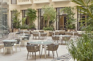 Courtyard - Grand Hyatt Alkhobar Hotel and Residences (Al Khobar)