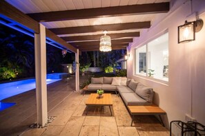 Terrace/patio - Luxury 7BR Villa Vizcaya Heated Pool Sauna Gym (Miami)