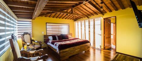 6 bedrooms, WiFi, bed sheets